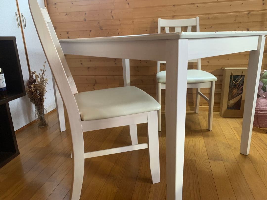 【送料無料】ダイニングテーブルセット ホワイト　アンティーク調