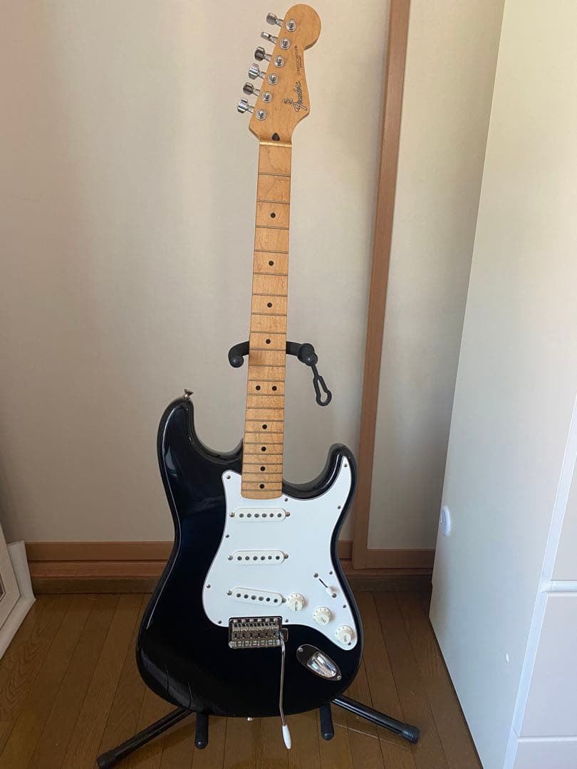 フェンダージャパンストラトキャスター黒