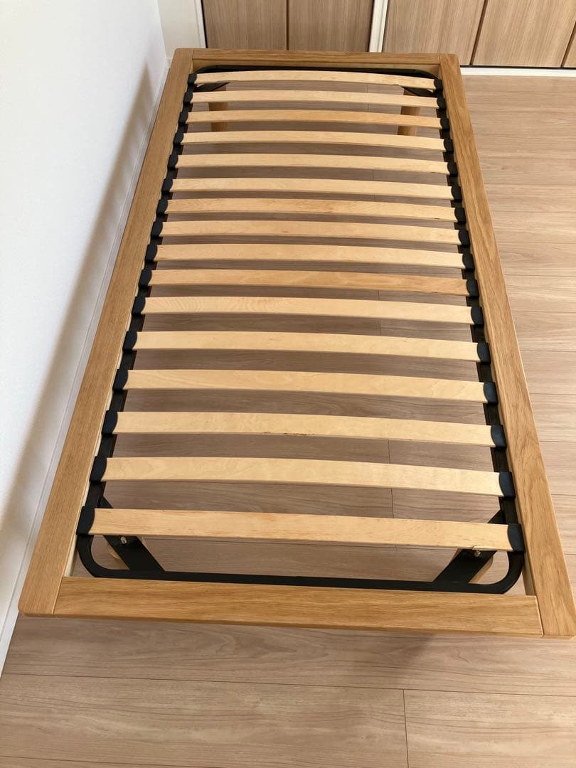 な*つ様 送料込み！　無印良品　ベッドフレーム オーク材　シングル