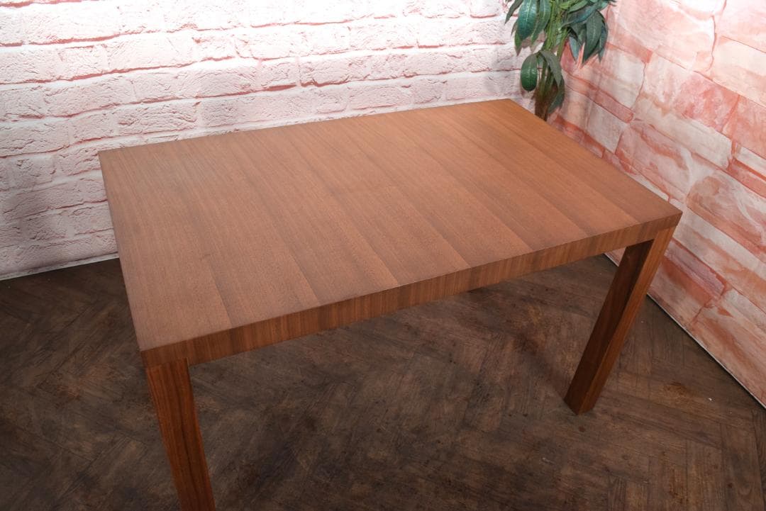 ロックストーン テラーニ ダイニングテーブル ウォールナット 幅120㎝