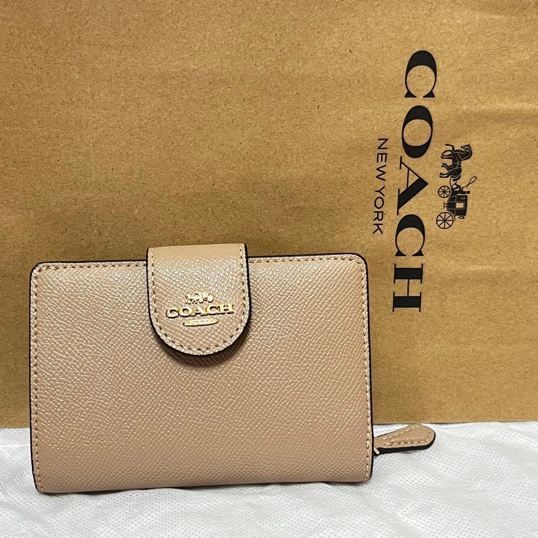 人気色】新品 正規品 COACH コーチ 2つ折り財布 トープベージュ