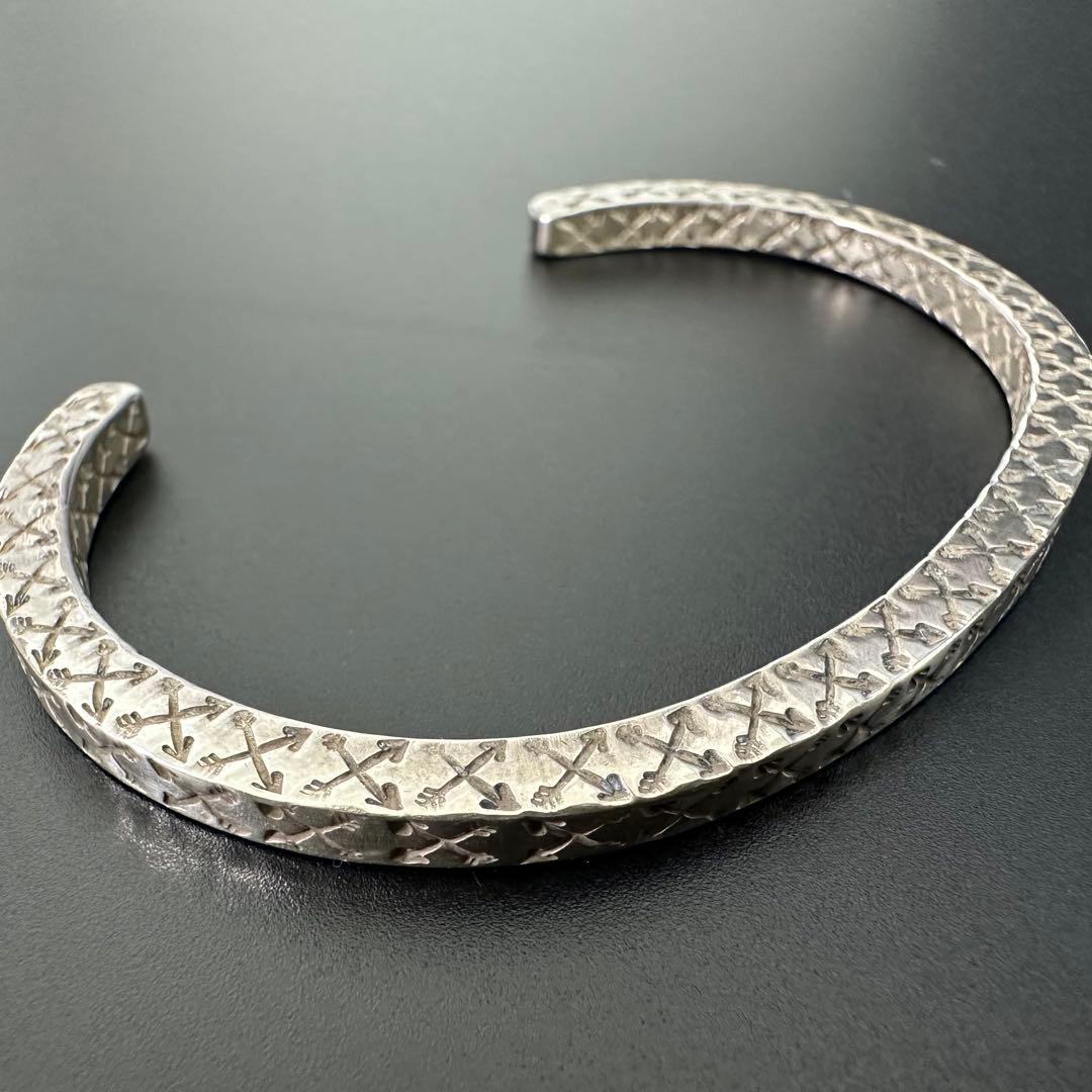 美品 NAVAJO Sunshine Reeves 4面スタンプワーク バングル