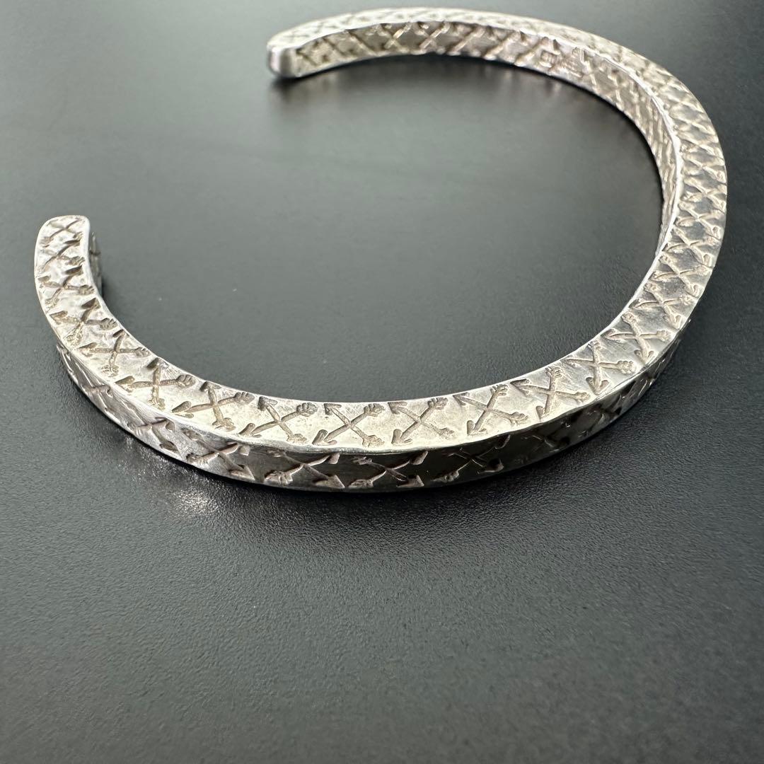 美品 NAVAJO Sunshine Reeves 4面スタンプワーク バングル