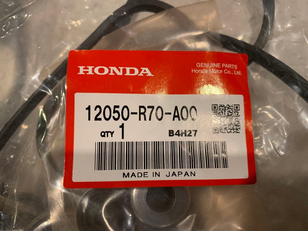 米国ホンダ オデッセイRL5 バルブカバー、インマニガスケットセット