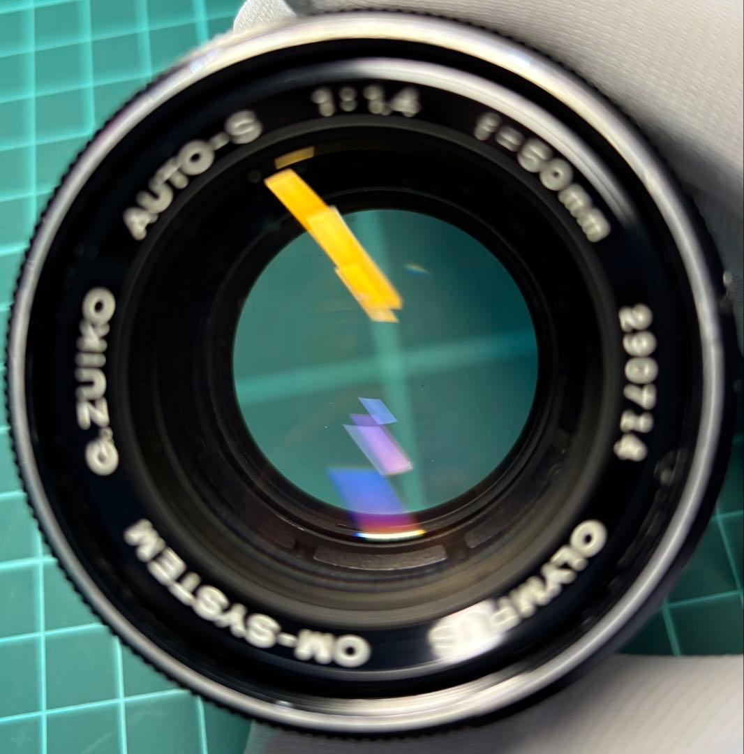 ☆ OLYMPUS OM-1 (革ケース付) + ☆ 標準50mm F1.4