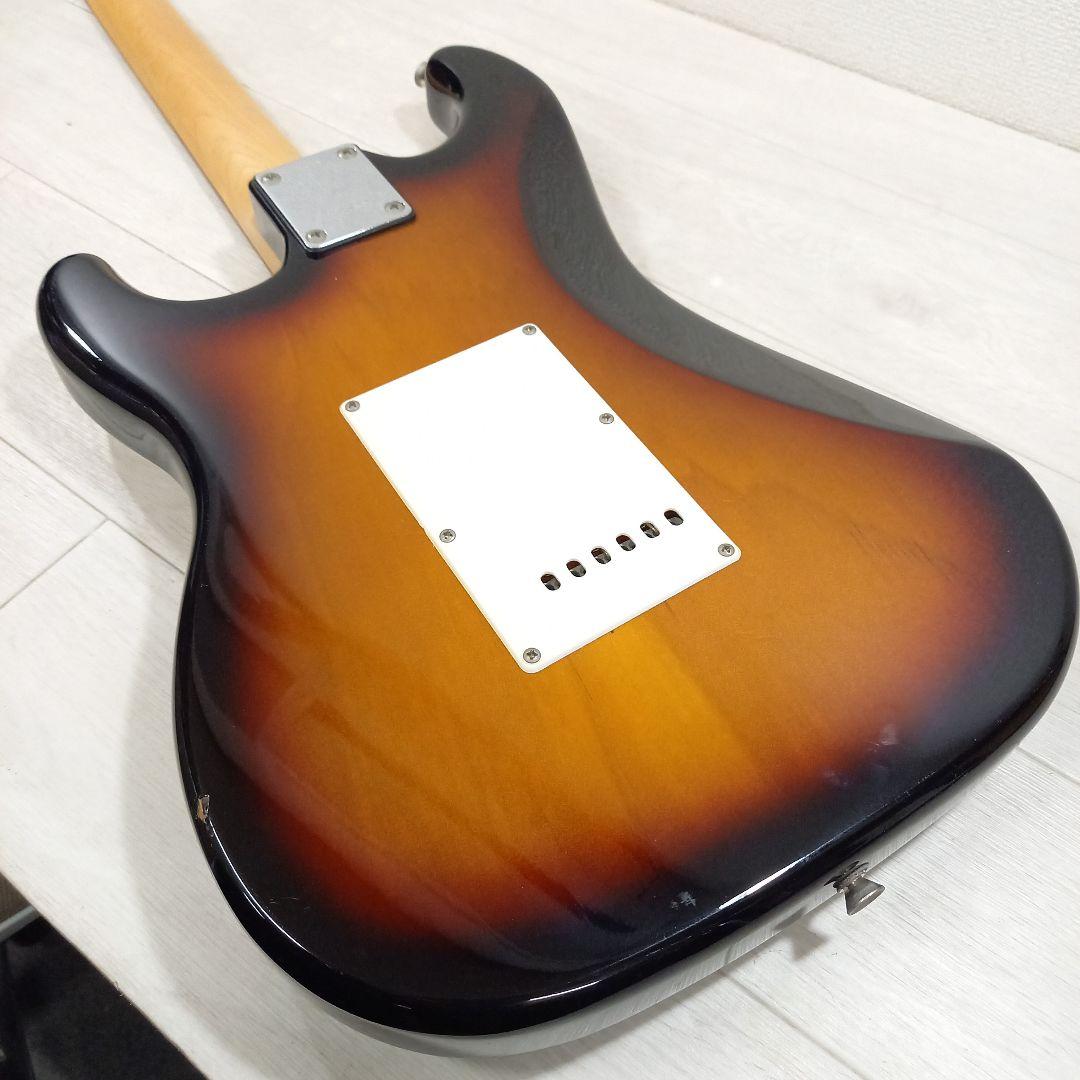 Mavis ストラトキャスター 3TS サンバースト メイビス