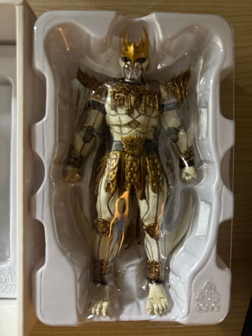 真骨彫仮面ライダークウガセット