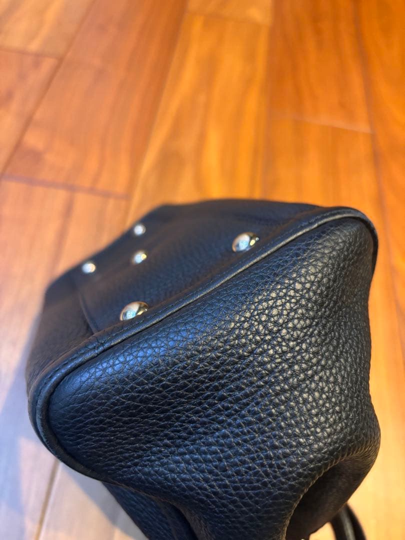 美品本物‼️GUCCI ソーホー タッセル　ブラック レザー