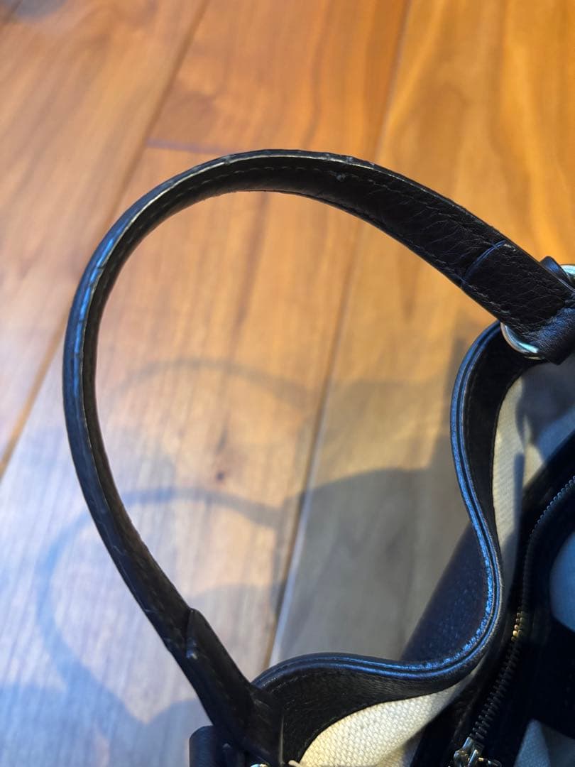 美品本物‼️GUCCI ソーホー タッセル　ブラック レザー