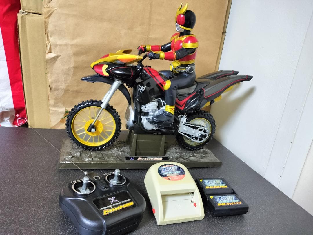 RC ラジコンバイク 1/8 ビートチェイサー2000 仮面ライダークウガ +他