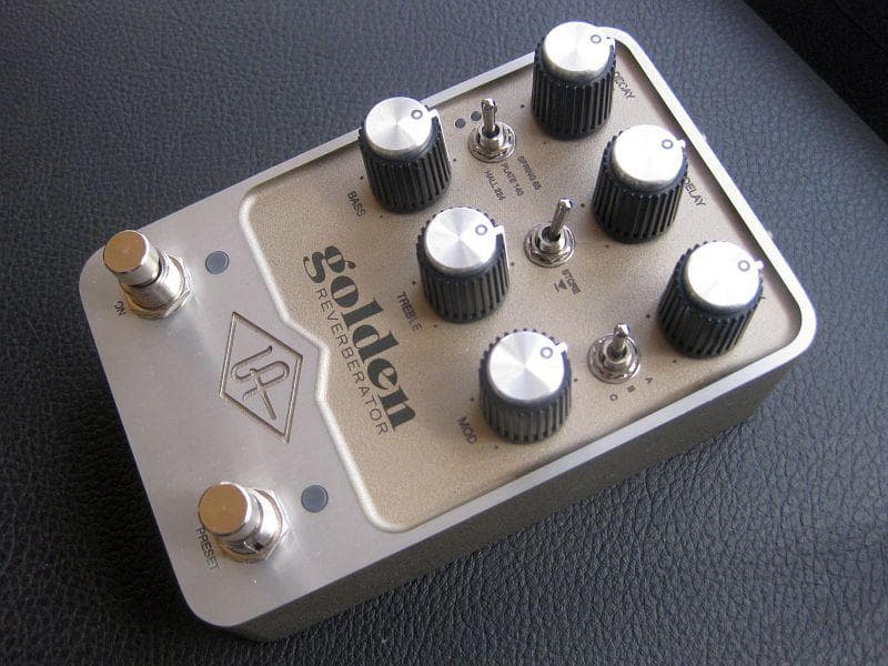 UAFX golden REVERBERATOR 美品です