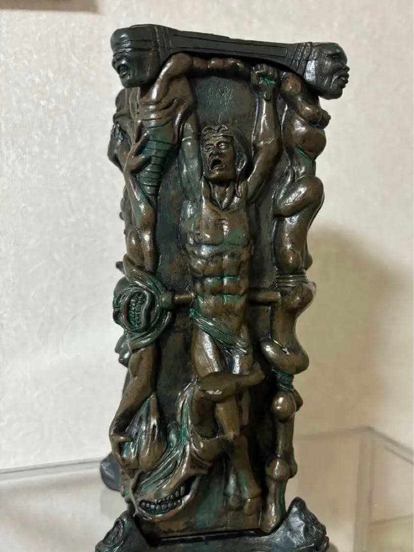 NECA ヘルレイザー　ピラーオブソウル　フィギュア