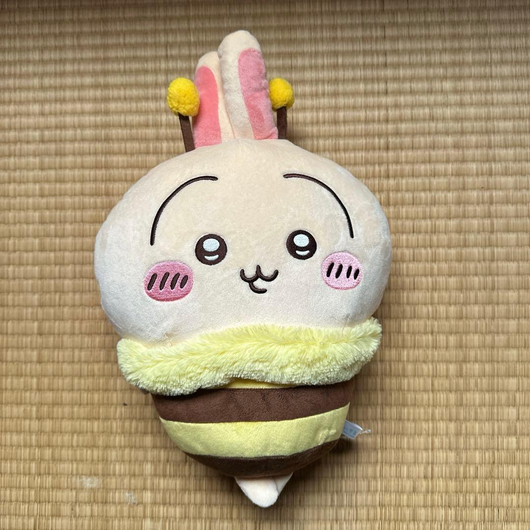 ちいかわ ハチさんBIGぬいぐるみ＋討伐マスコット9個