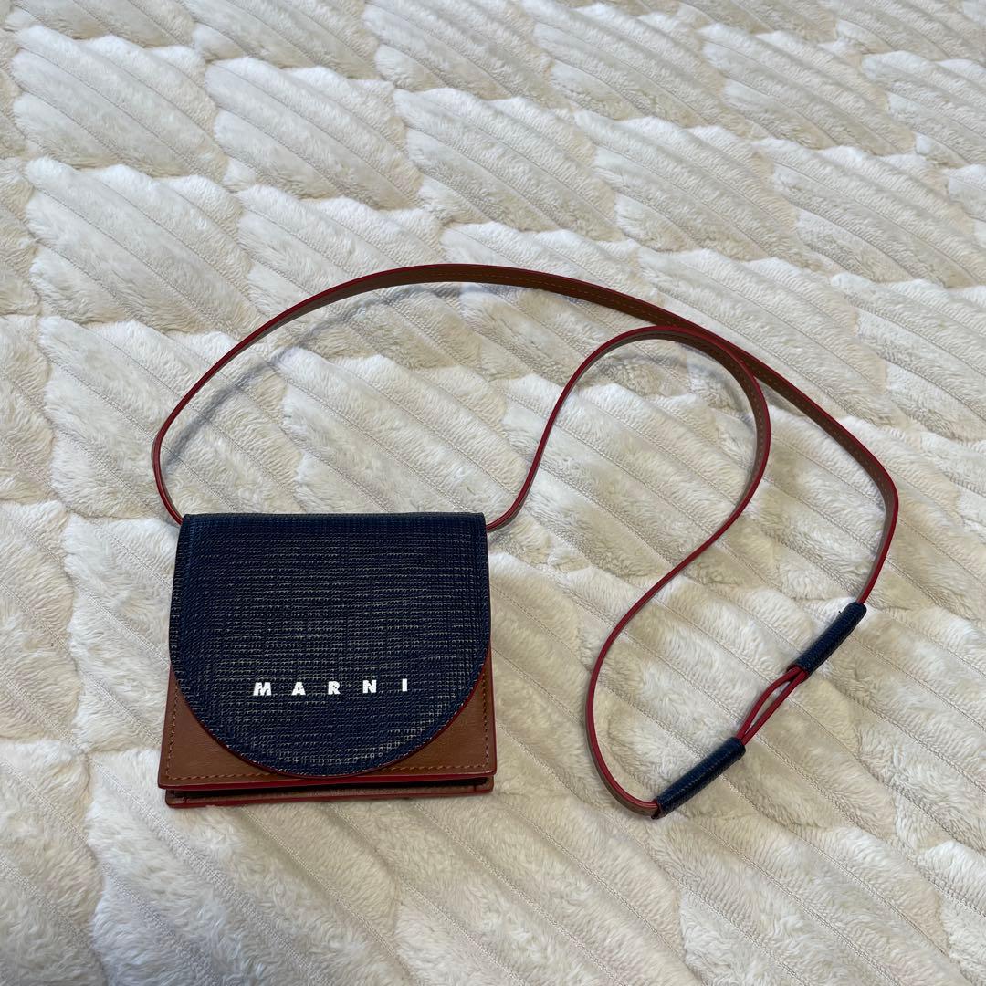マルニ　ショルダーケース　カードケース　　ブラウン×ネイビー
