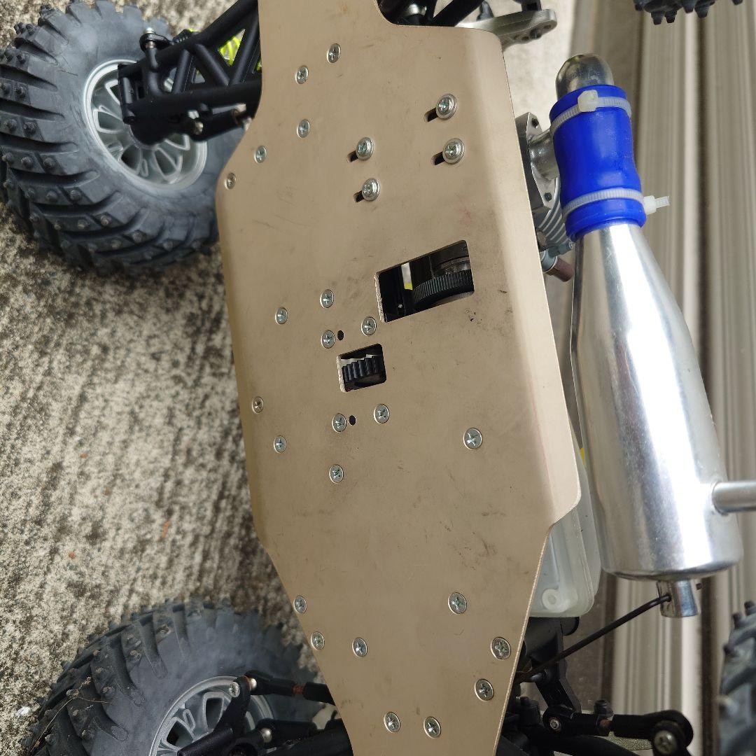 ラジコン　エンジンカー　バギー