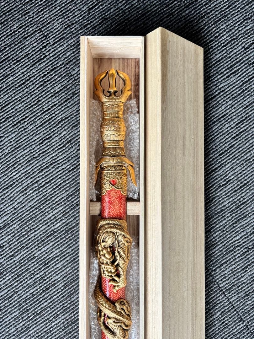 宝剣　倶利伽羅剣