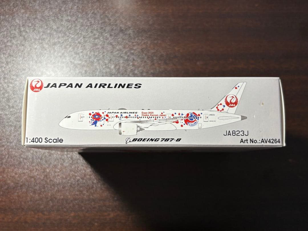 Aviation JAL 日本航空 B787-8 JA823J 1/400 新品