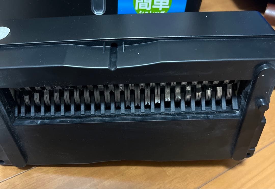 Nakabayashi 家庭用シュレッダー NSE-109 A4 5枚まとめ細断 - メルカリ