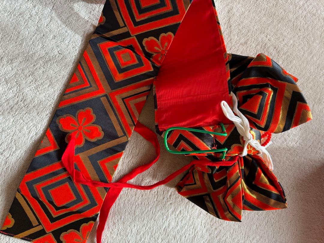 七五三 7歳用子ども着物&帯セット 赤 花柄 昭和レトロ