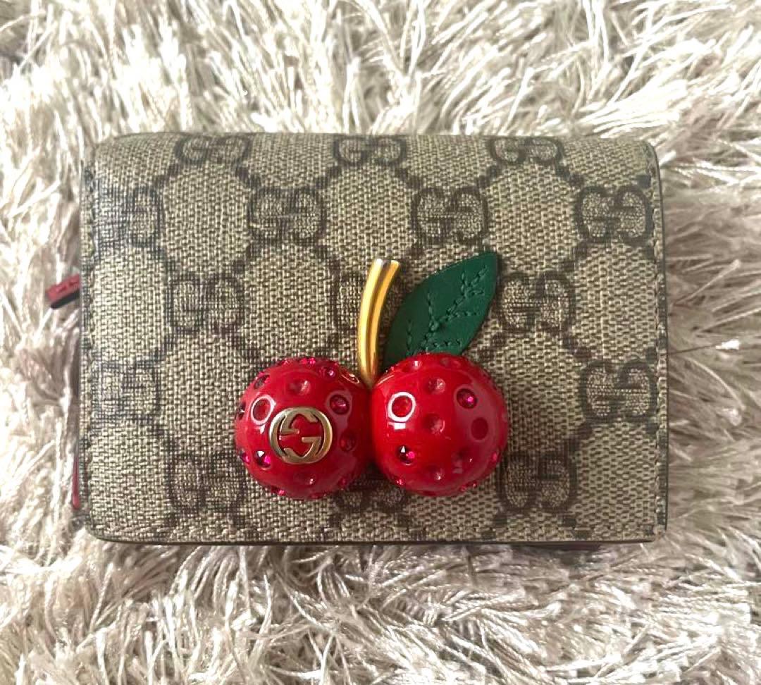 GUCCI グッチ折り財布 チェリー さくらんぼ