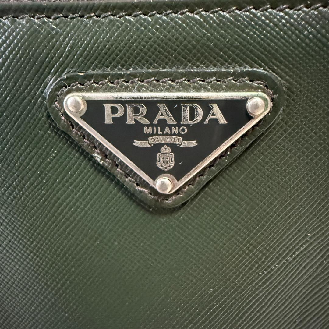 希少カラー✨PRADA サフィアーノ 三角ロゴ 2層 レザー A4ブリーフケース