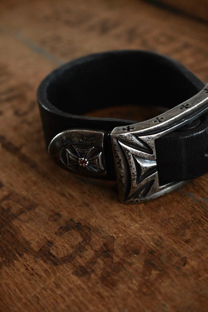 Silver smiths レザーブレスレット　jun uezono guidi