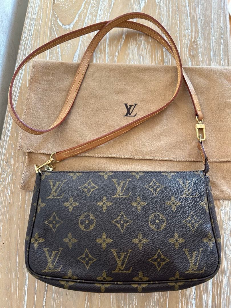 ルイ ヴィトン モノグラム ポシェット アクセソワール アクセサリーポーチ