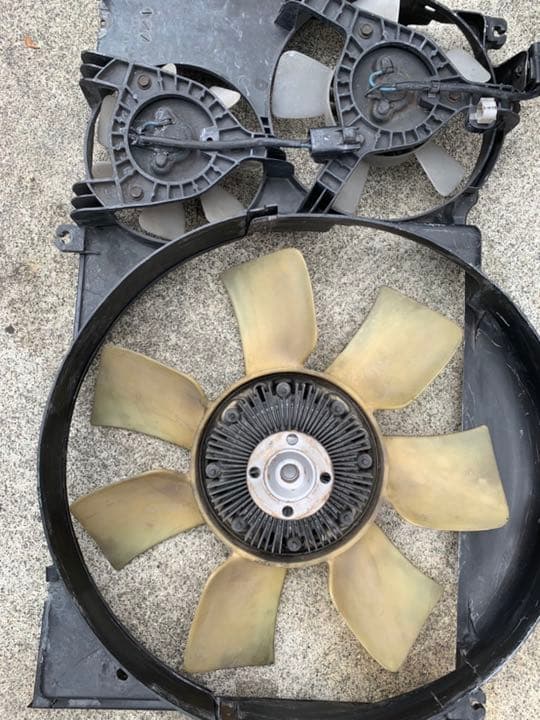 JZX100 純正ラジエターファン シュラウド