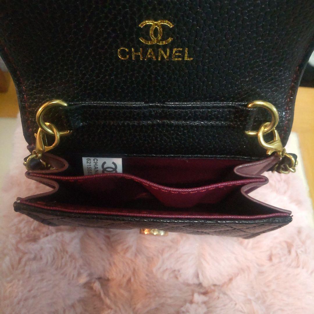 CHANEL ブラックレザーショルダーバッグ