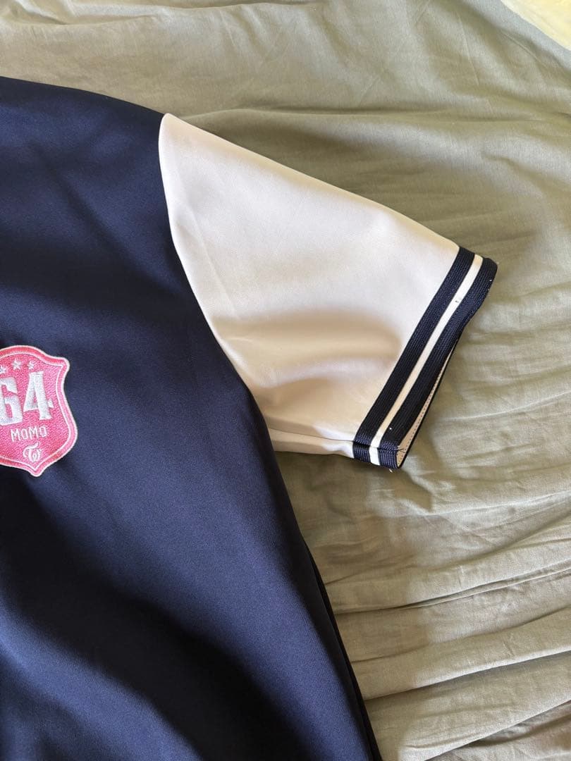 Twice ユニフォーム ベースボールシャツ ready to be モモ