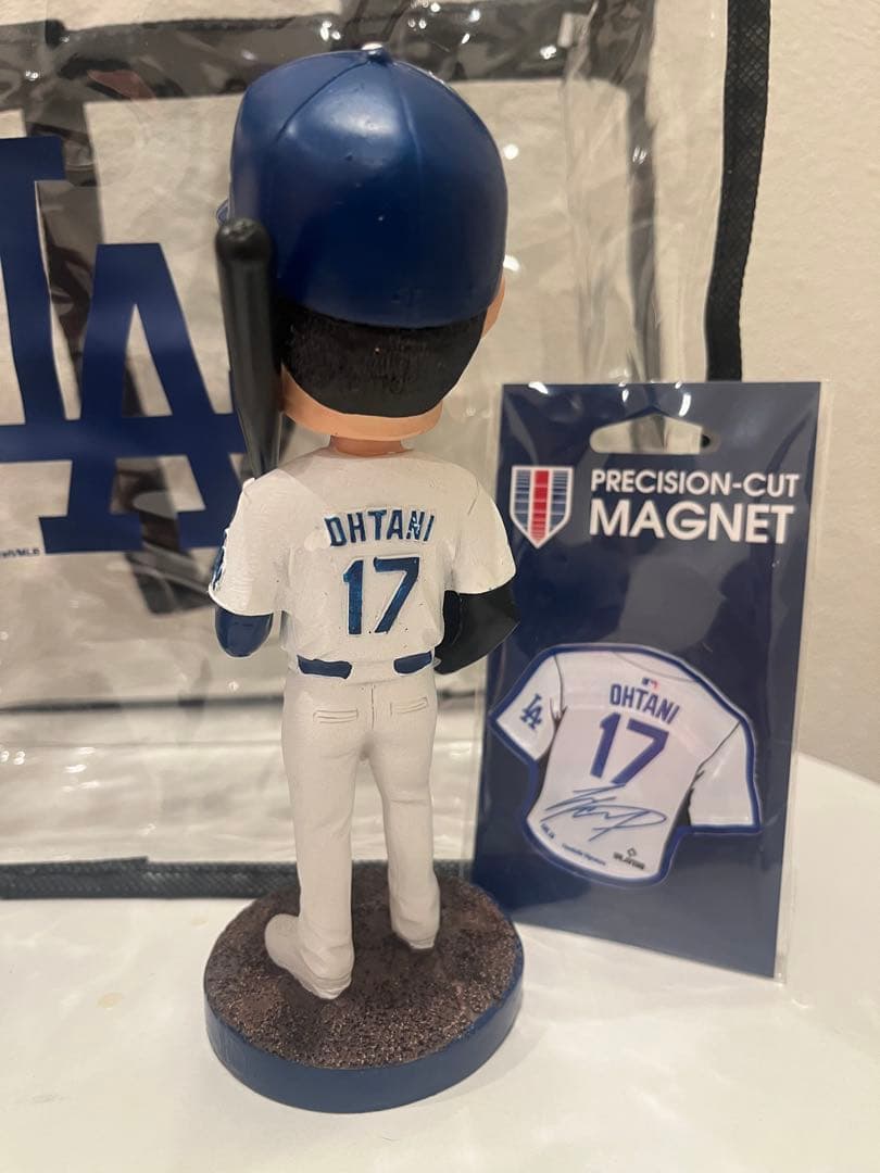 大谷翔平選手MVPボブルヘッド4/2球場配布おまけ付き