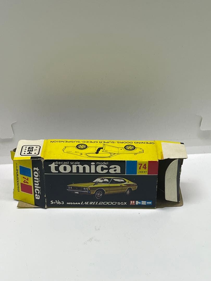 トミカ 黒箱 14 -1-3 ニッサン ローレル 2000 sgx