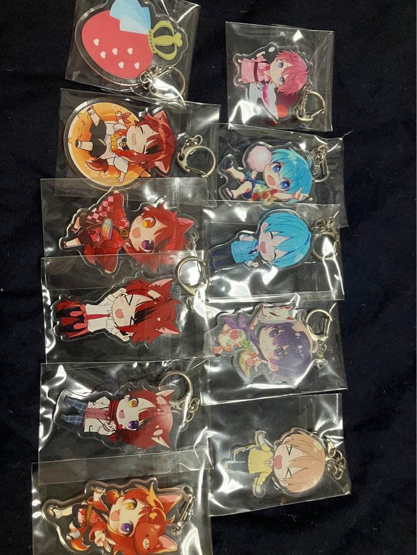 アニメキャラクター タオル・ファンブック・バッジ セット