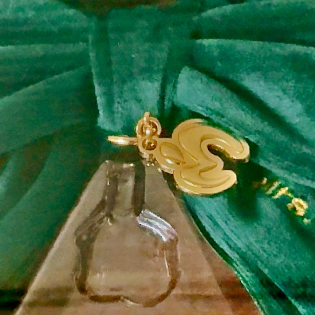 ライトスティックリボン ミセスグリーンアップル シュシュ - メルカリ