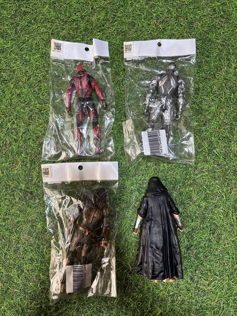 アメコミフィギュア4セット フラッシュ・アクアマン・サイボーグ