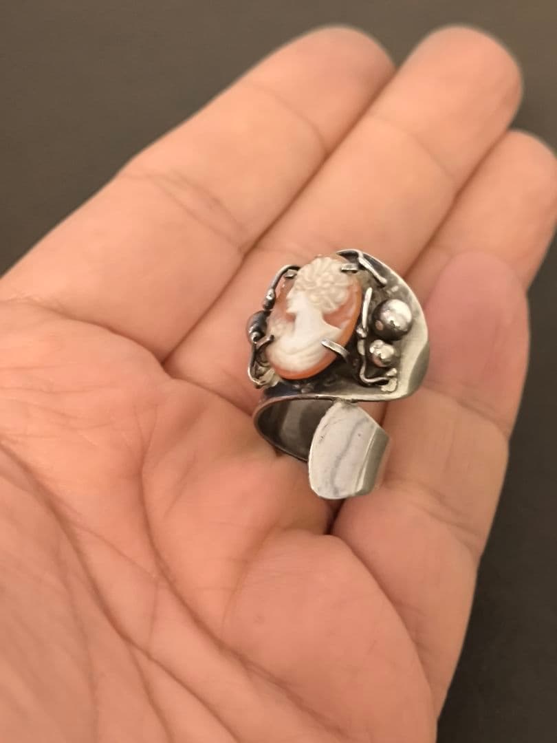 ヴィンテージ カメオ シルバー デザイン リング サイン入り