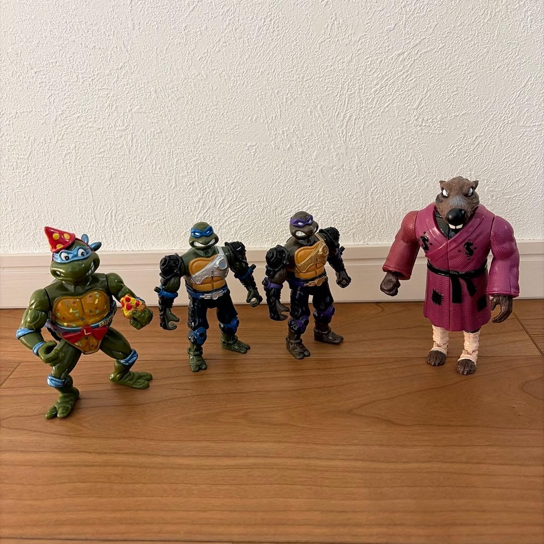 ミュータント・タートルズ フィギュア 4体まとめ売り 新品 ミュータント・ニンジャ・タートルズ フィギュア 4体セット NECA ネカ