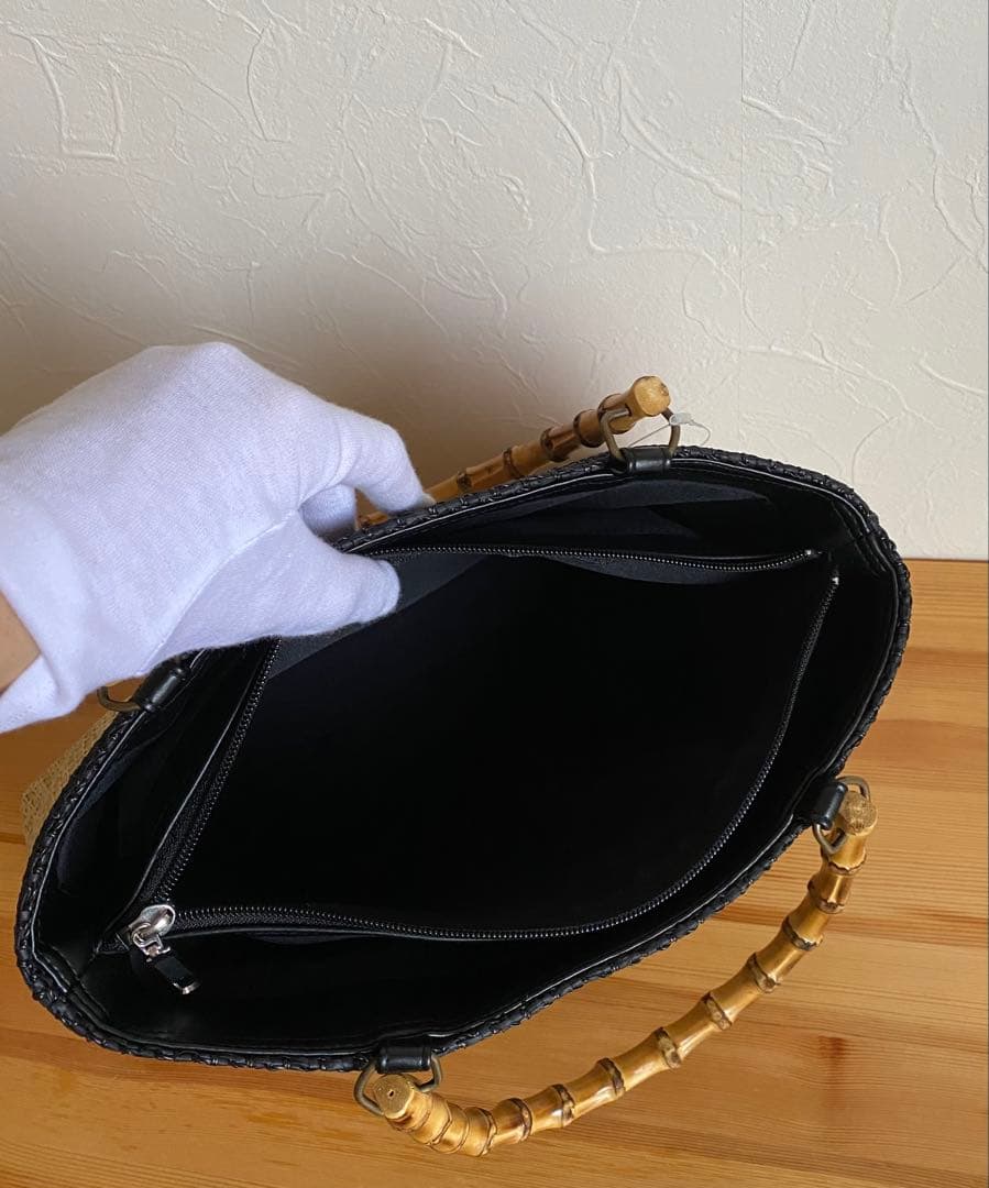 【新品未使用】カゴ風バッグ　生成り×ブラック