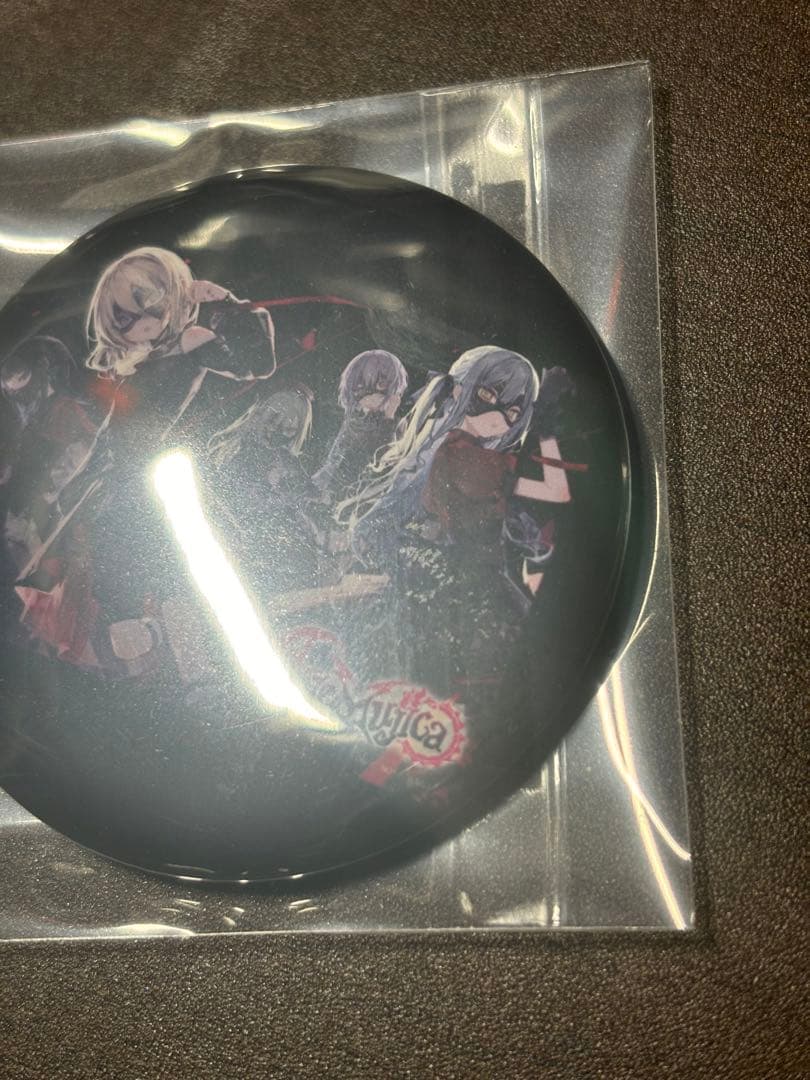 Ave mujica 缶バッジ赤い熊さん特典 Ave mujica 缶バッジ 赤い熊さん 特典