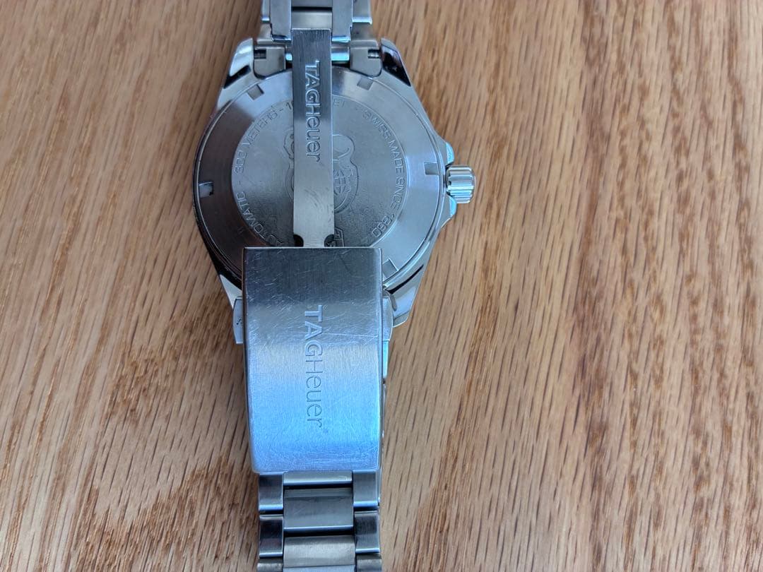 タグホイヤー　アクアレーサー　キャリバー5 自動巻き