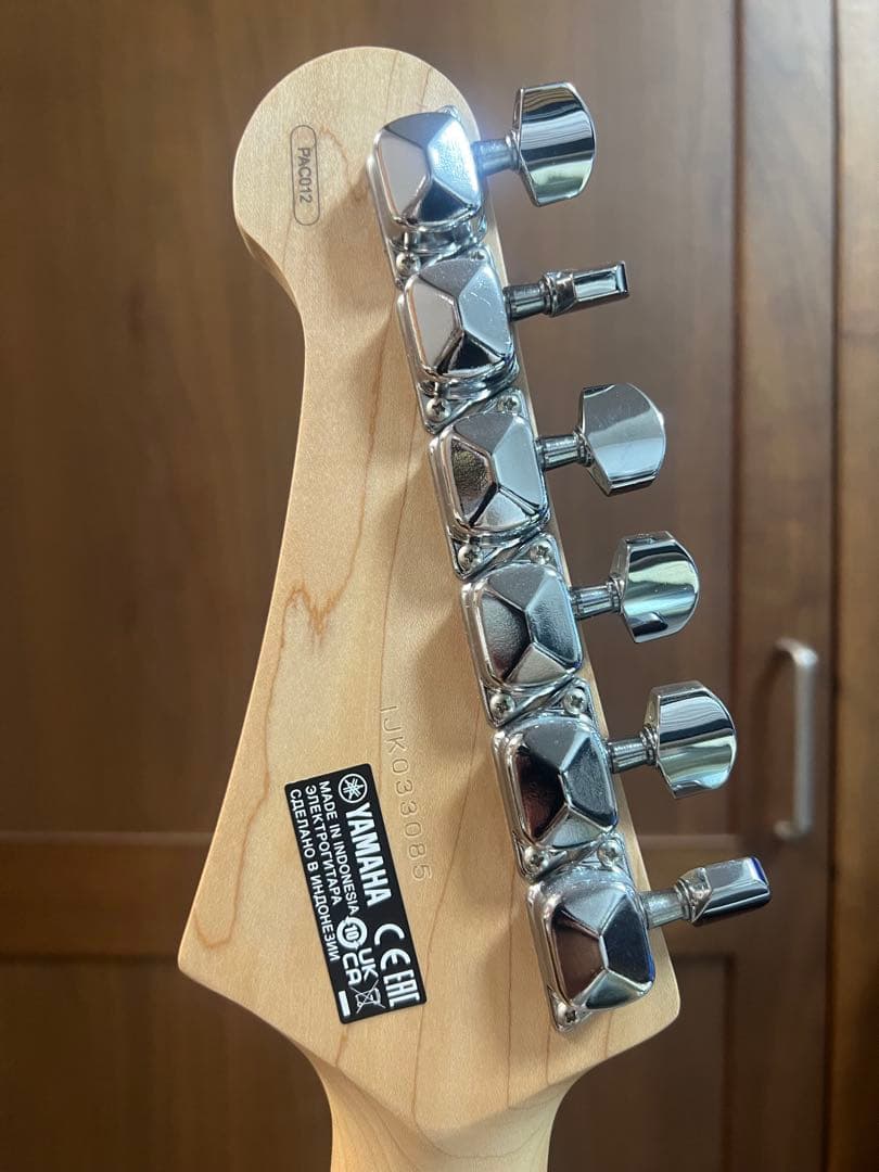 【美品】PACIFICA 012 レッドメタリックエレキギター＋ソフトケース付