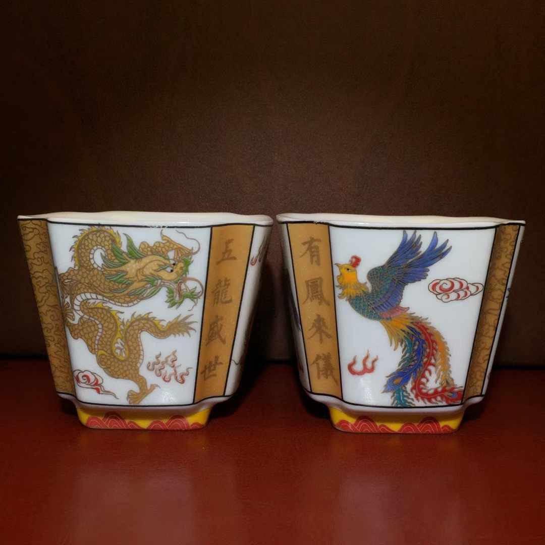 中国美術 粉彩色絵 宮廷人物紋 遊台 漆蓋碗 居仁堂製 希少(LC257)