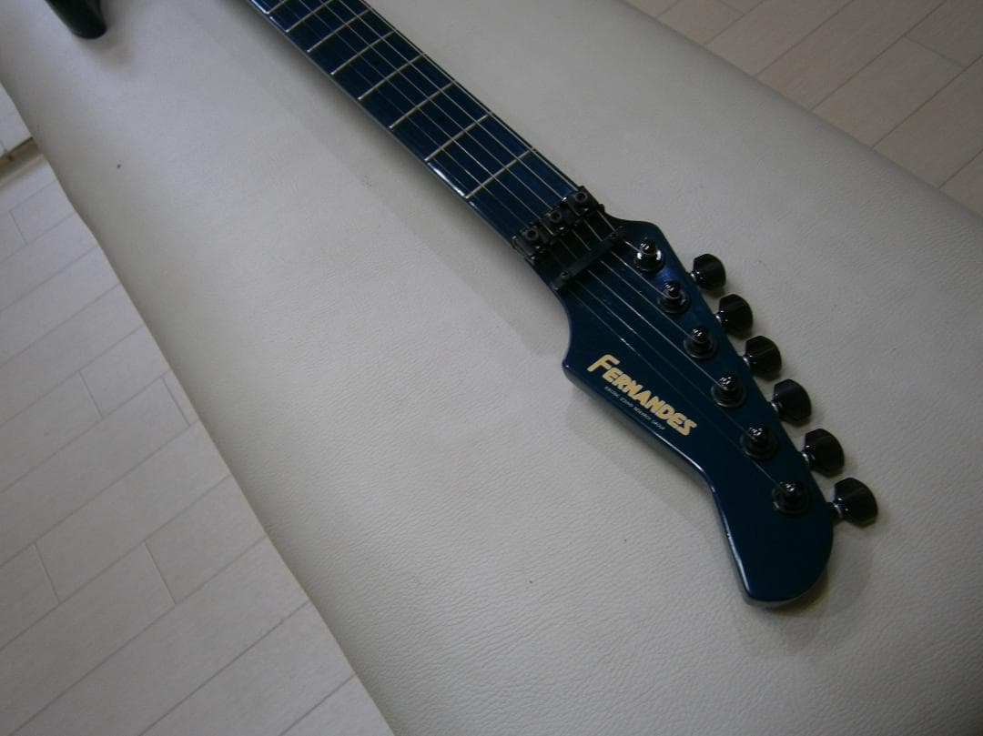 最終棚卸特価・フェルナンデス＜FR-75＞指板ボディ同色タイプ・FGI・90年代