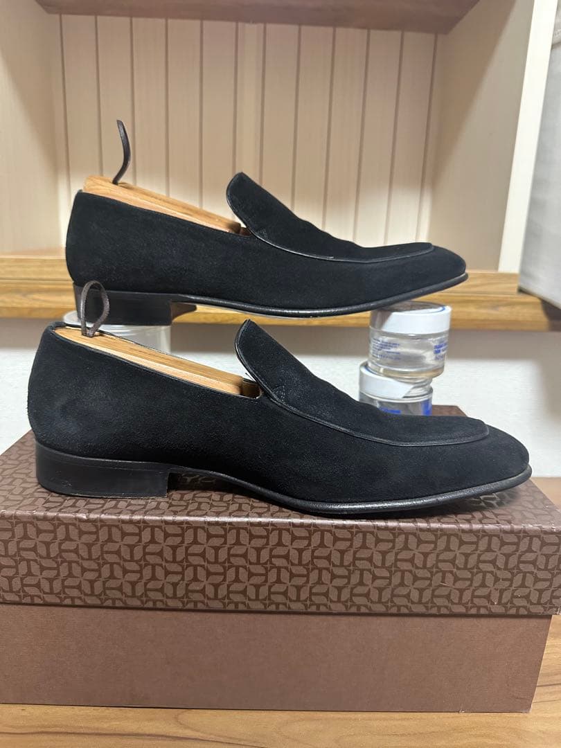 【超美品】セルジオロッシ　ブラックスエードスリッポン レザーソール　6