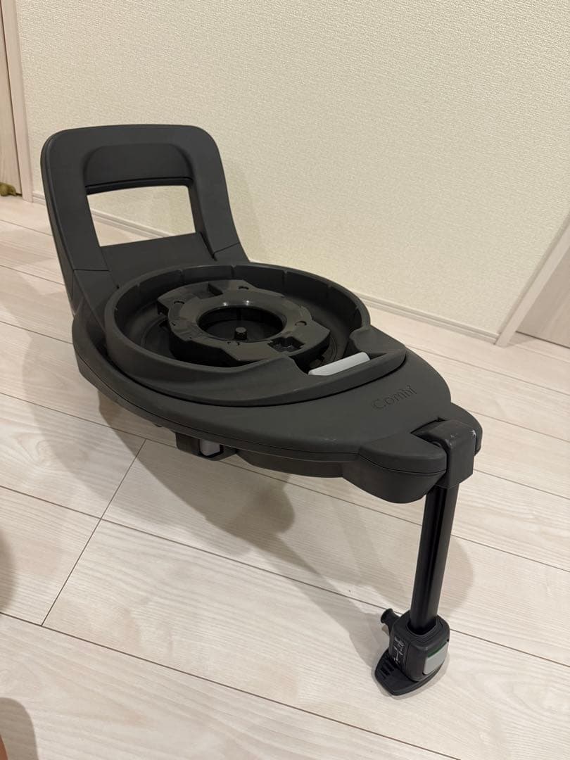 【美品 上位モデル】コンビ THE S plus ISOFIX ZC-750