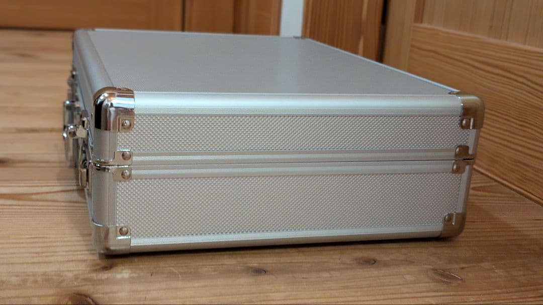 ☆スラブ アタッシュケース 50枚収納可能 PCGS NGC 保護 強化アルミ製