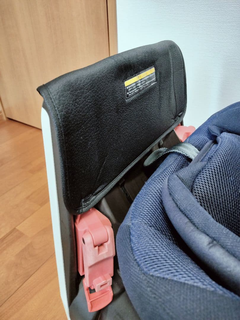 Combi クルムーブ 新生児 シンプライト チャイルドシート