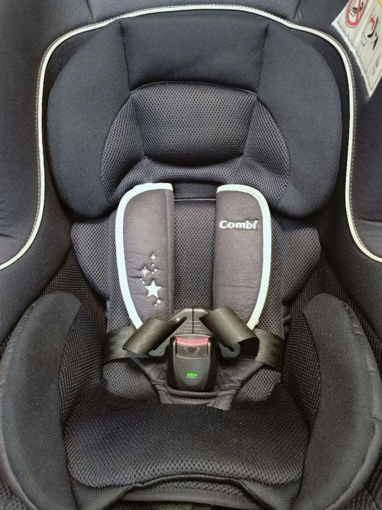 Combi クルムーブ 新生児 シンプライト チャイルドシート