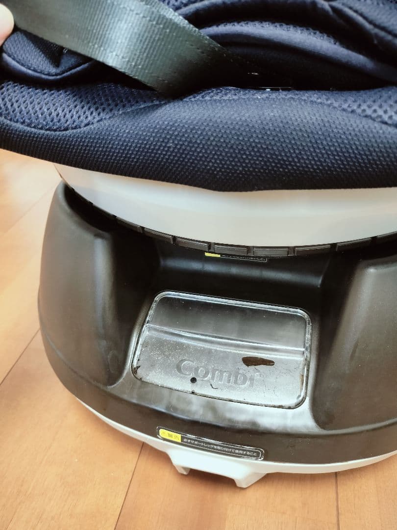 Combi クルムーブ 新生児 シンプライト チャイルドシート