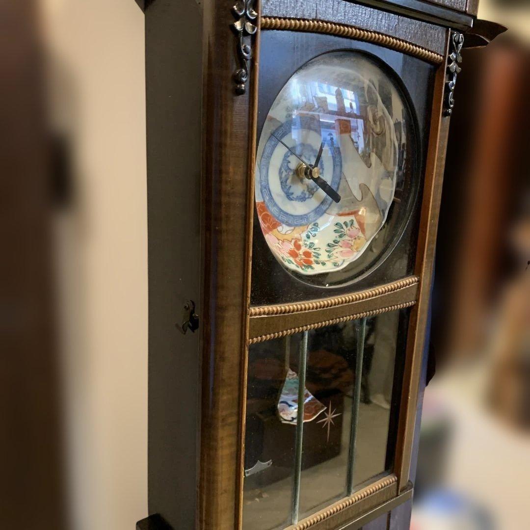 アンティーク宮型柱時計の木枠　古伊万里の時計 中にはめ込んだ振子時計